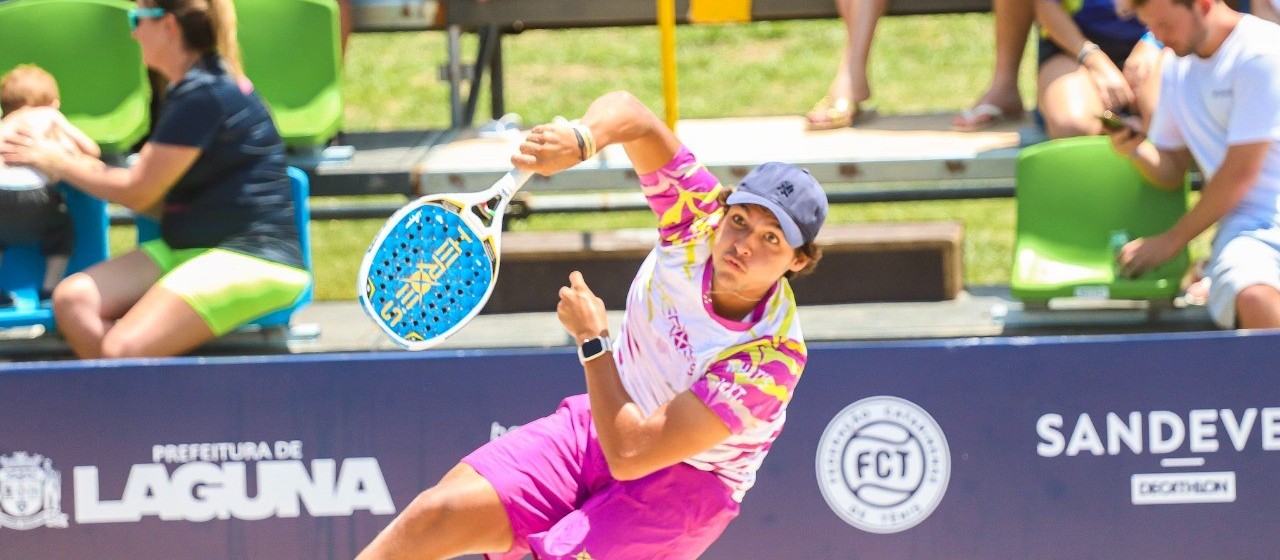 Atletas de seis países participam de competição de Beach Tennis em Maringá