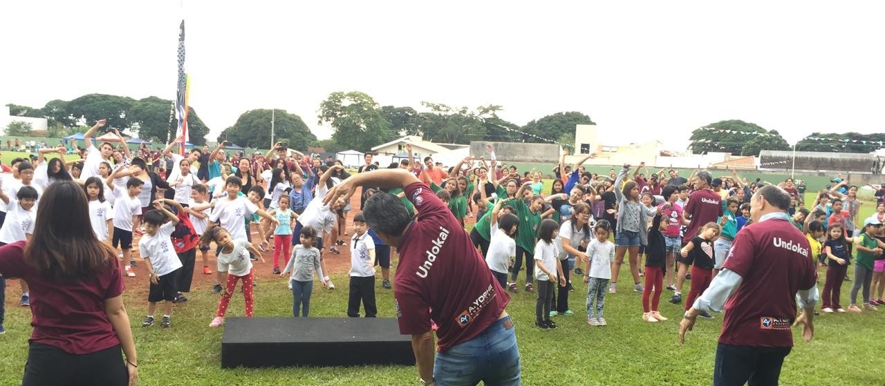 Gincana poliesportiva marca Dia do Trabalho na comunidade japonesa