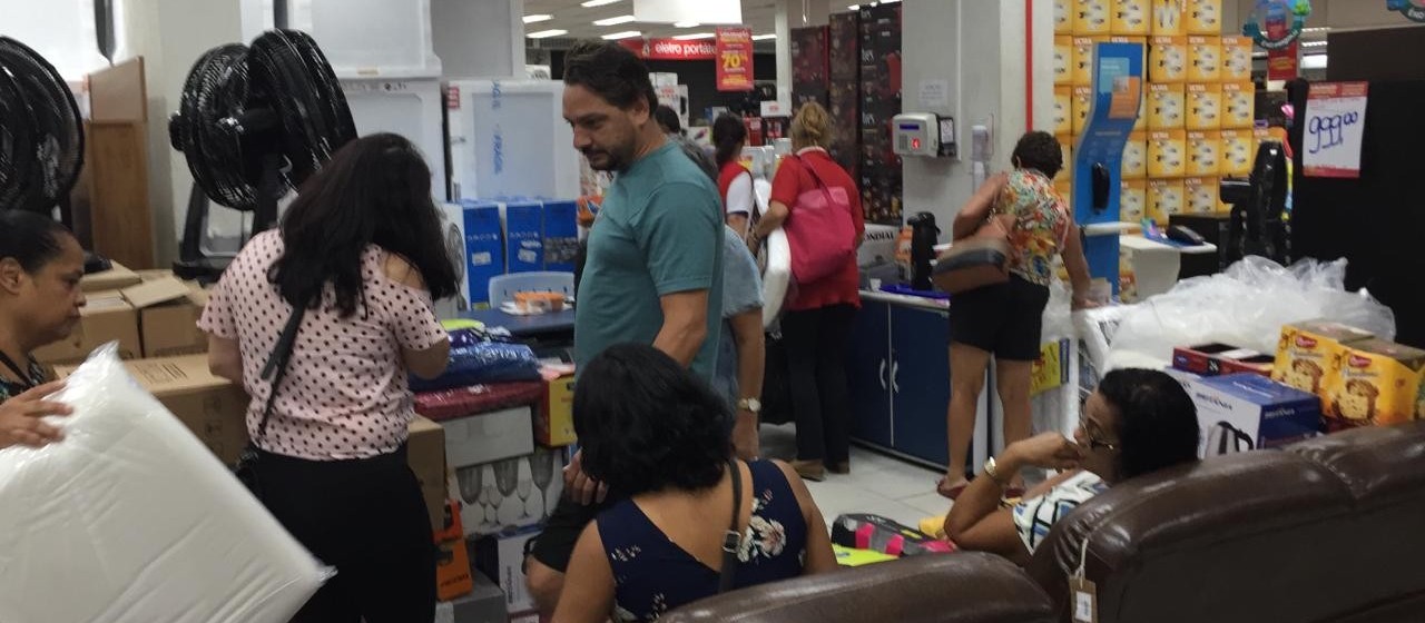 Sexta-feira de liquidações em Maringá