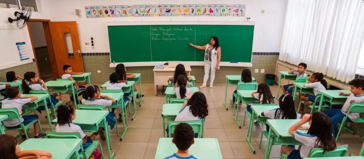 Com maior Ideb do Paraná, Maringá define calendário escolar para 2025