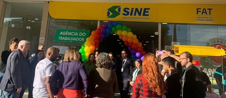 Agência do Trabalhador tem ação especial para público LGBTQIA+