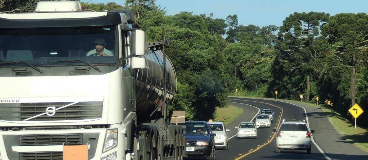 Setor de transporte tem queda na venda e inflação alta