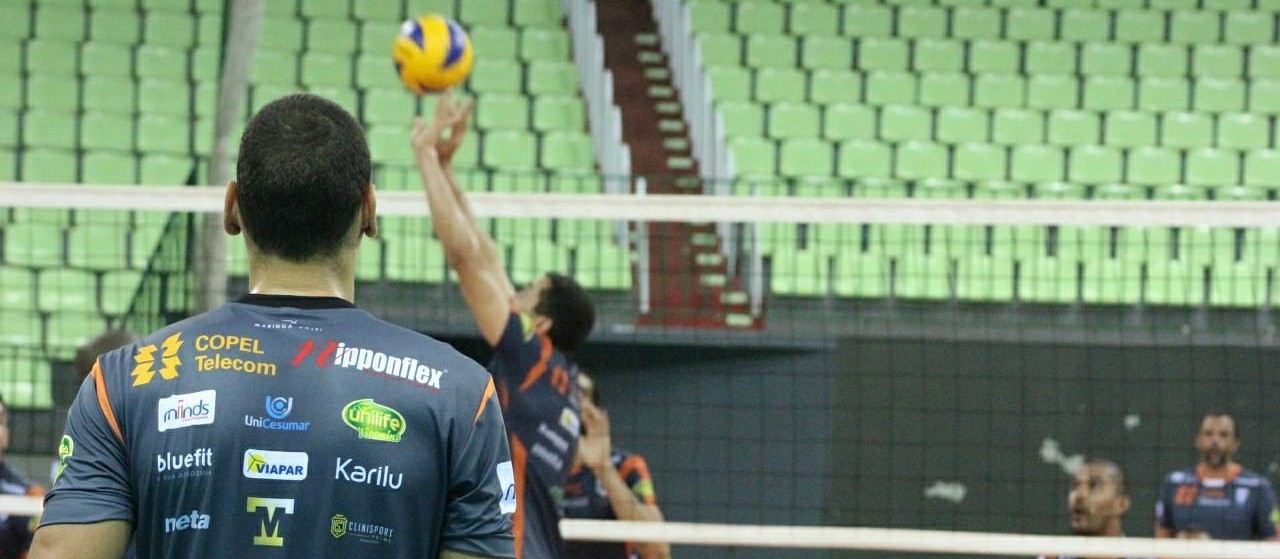 No vôlei masculino, equipes de Maringá se enfrentam nesta terça-feira (18)