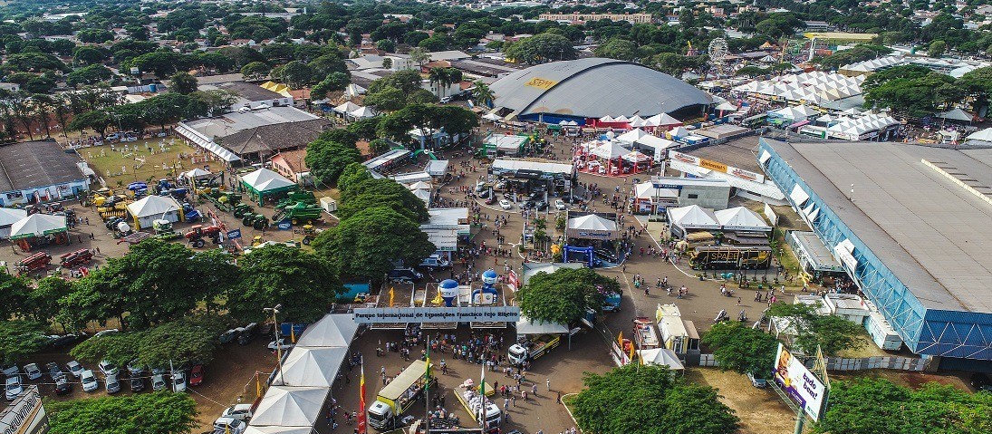 Expoingá 2022 chega ao último dia neste domingo (15)