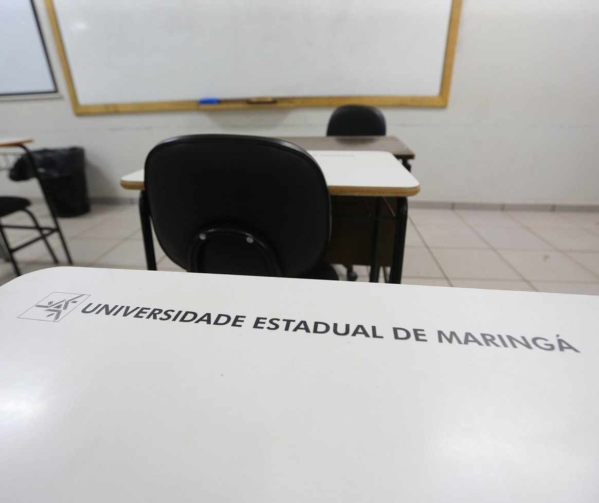 Após 10 anos, UEM volta a contratar professor por concurso público