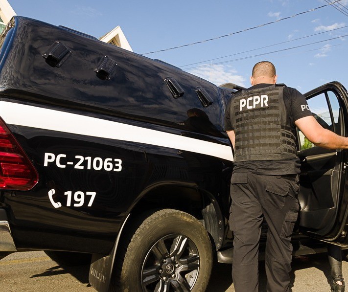 PC procura suspeitas de furto em shopping