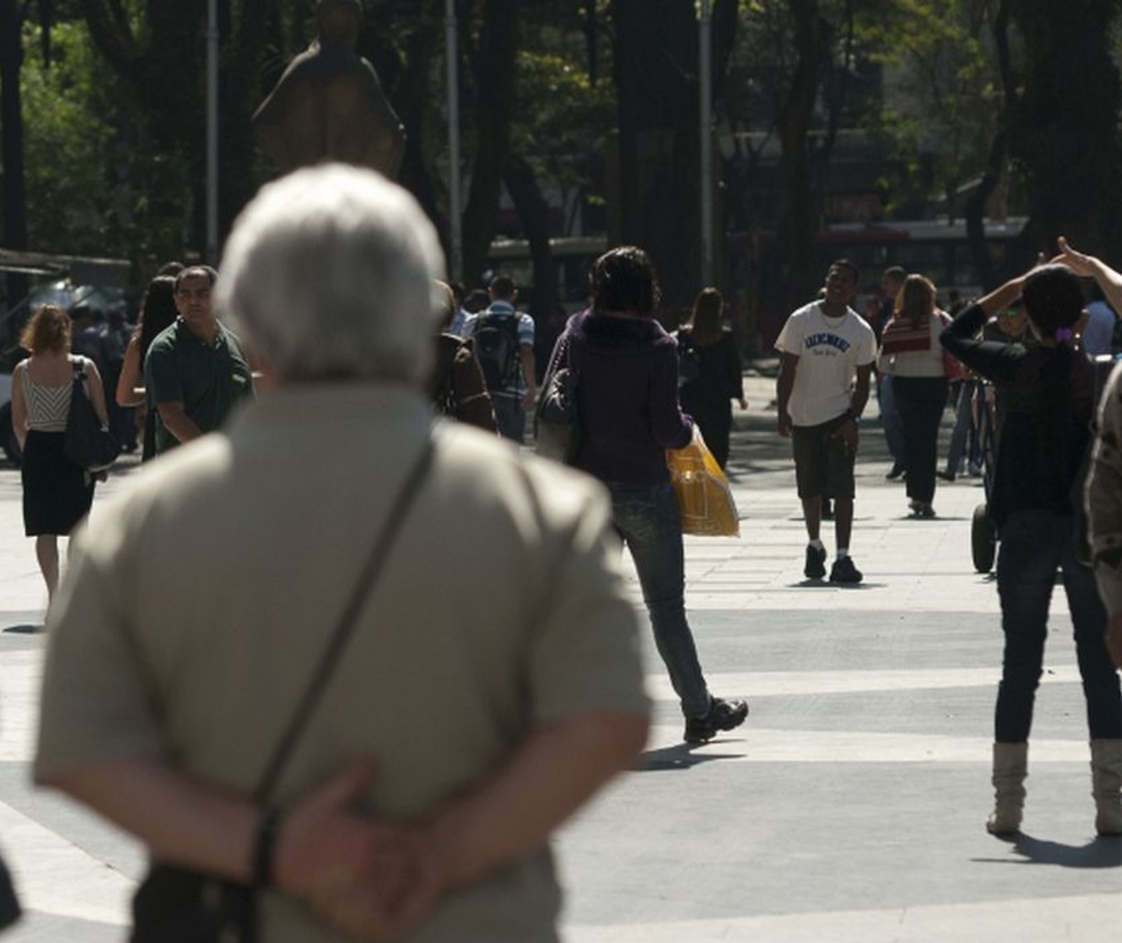 Saiba que regras de distanciamento social devem ser adotadas em Maringá