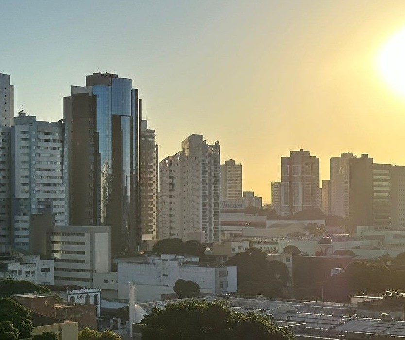 Simepar prevê máxima de 36º C em Maringá nesta terça-feira (3)