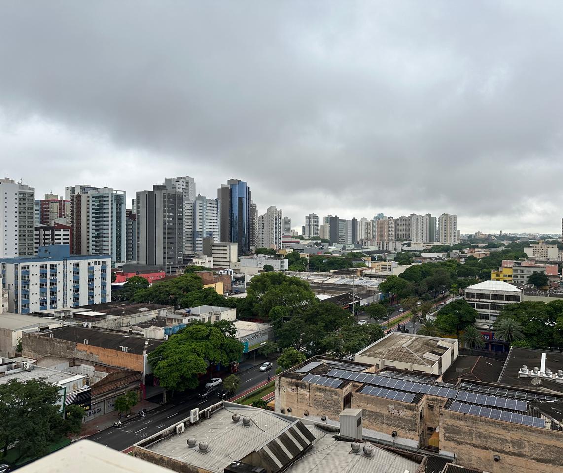 Previsão indica tempo chuvoso para esta terça-feira (3), em Maringá