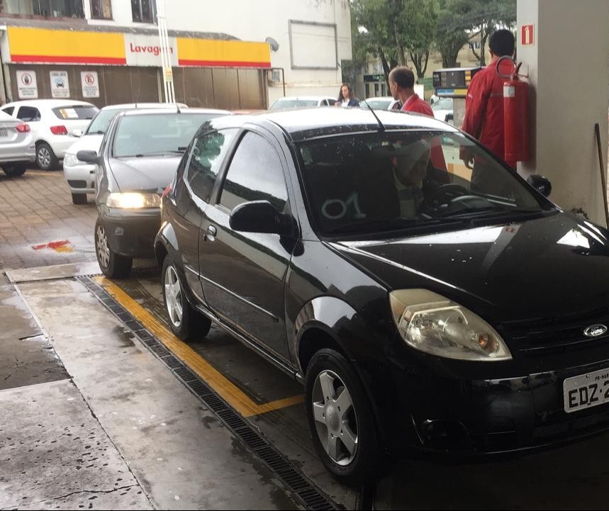 Posto vende gasolina em Maringá a R$ 2,80 cada litro