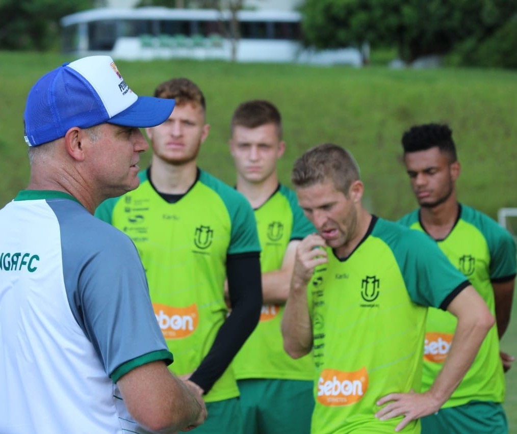 “O foco é na performance e não em promessas”, diz técnico do MFC