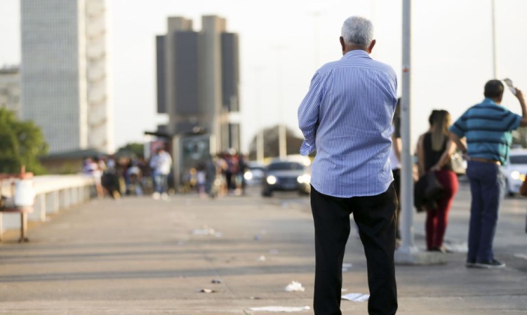 Pandemia reforça o estereótipo do idoso frágil