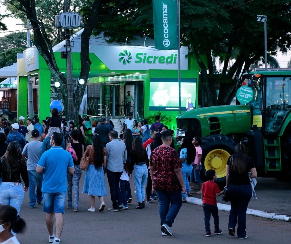 Muitos visitantes deixam para visitar a Expoingá no último dia