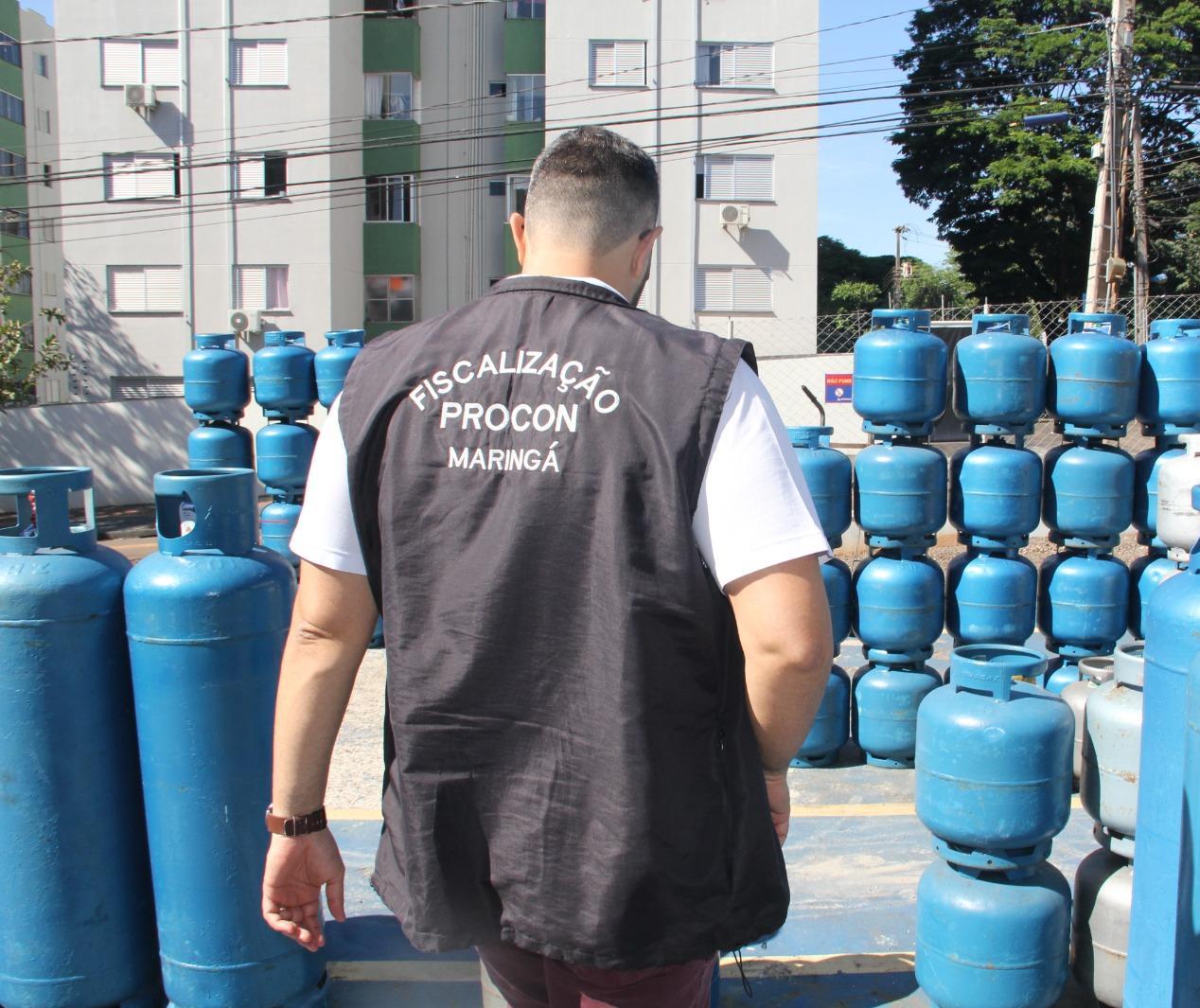 Pesquisar preço pode render economia de até R$ 35 no gás de cozinha