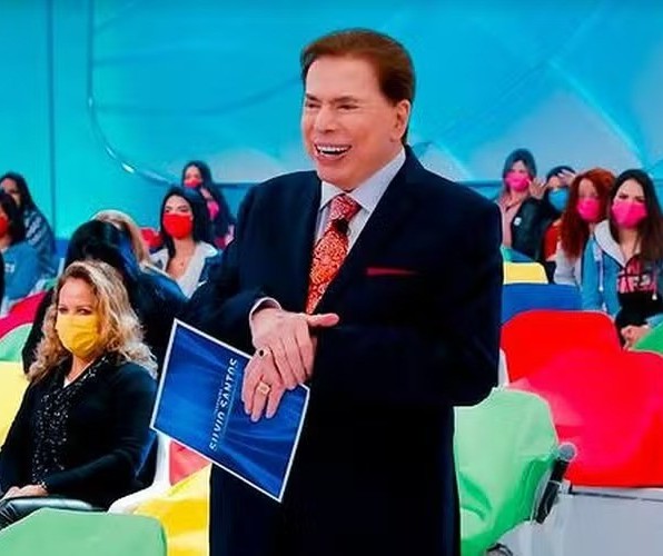 Morre o apresentador Silvio Santos aos 93 anos