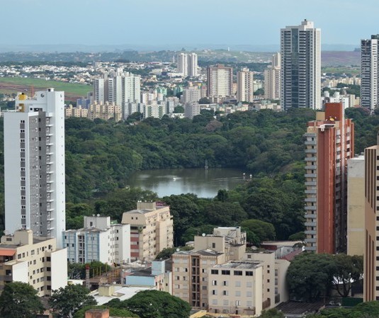 Saiba o que abre e fecha no fim de semana em Maringá com o novo decreto