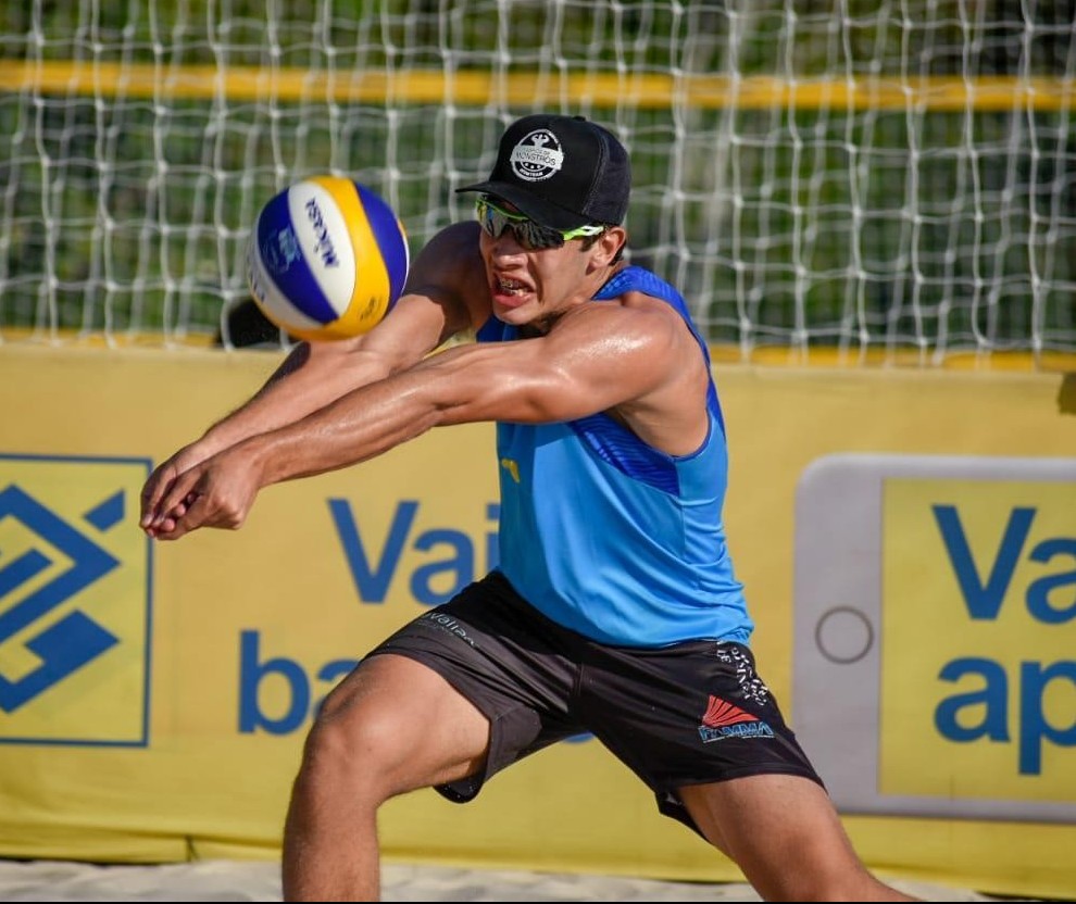 Três atletas maringaenses vão representar o Brasil em mundial de vôlei