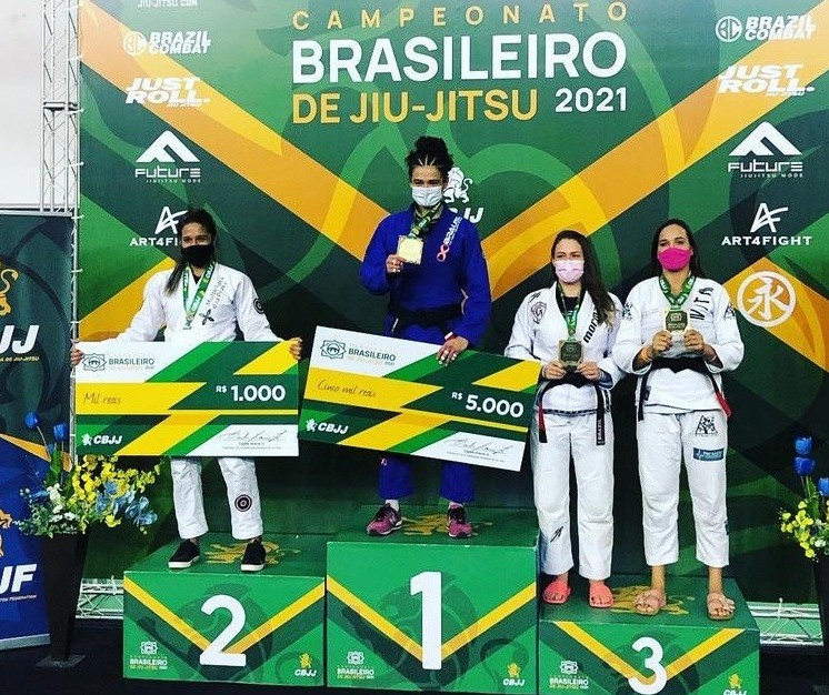 Atletas maringaenses conquistam ouro no Campeonato Brasileiro de Jiu-Jitsu