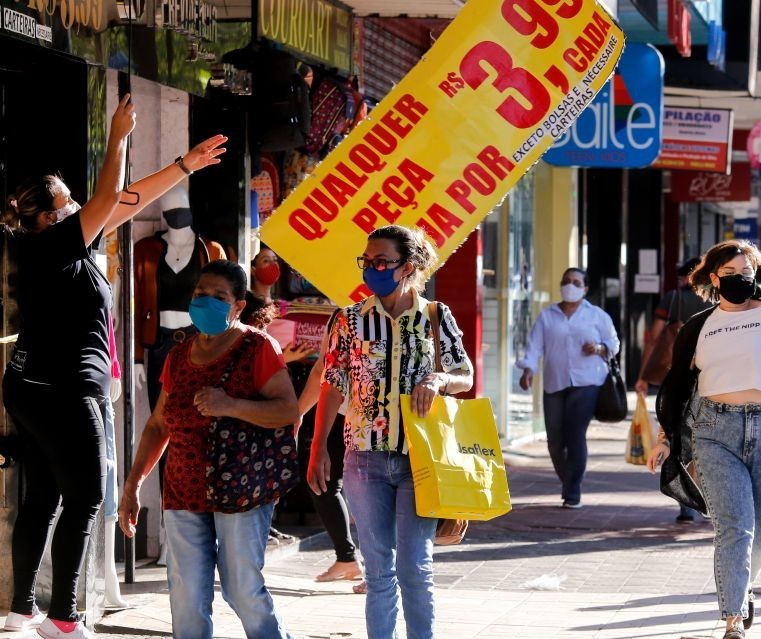 Procon de Maringá orienta sobre leis, algumas desconhecidas para muitos comerciantes