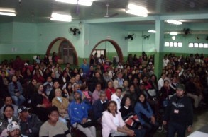 238 famílias assinam termo de adesão e participam de sorteio das casas do PAC