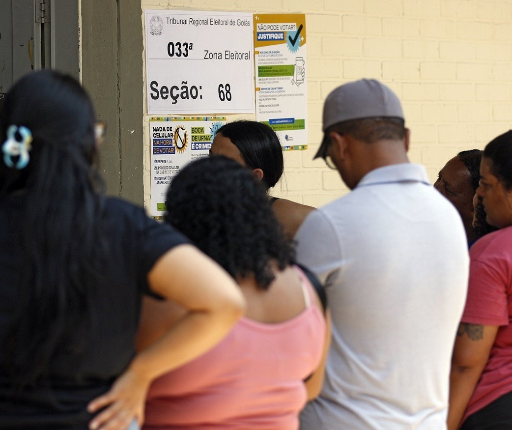 Resultados das eleições municipais em cidades do Paraná