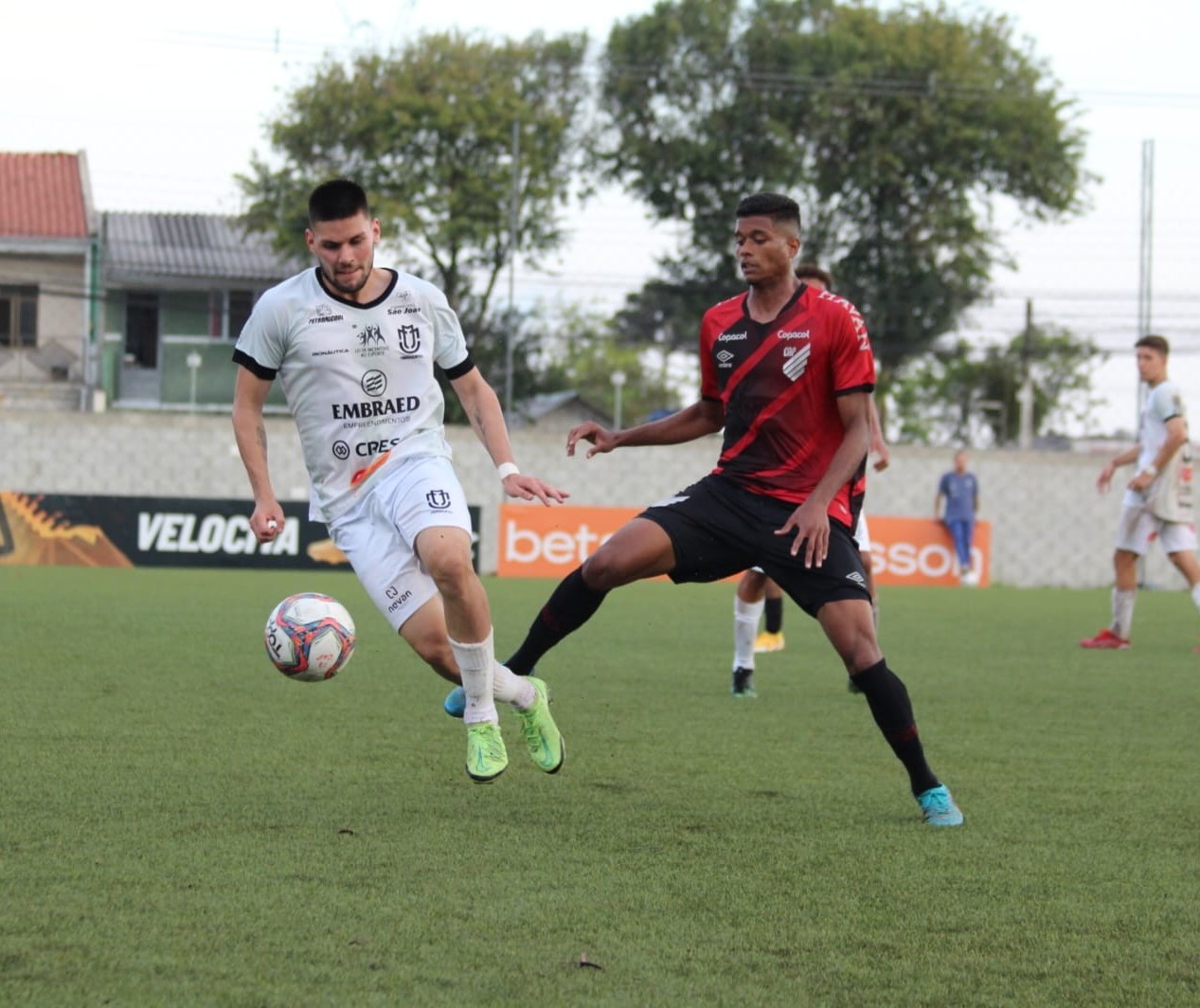 Maringá perde para o Athletico e está fora da final do Paranaense sub-20