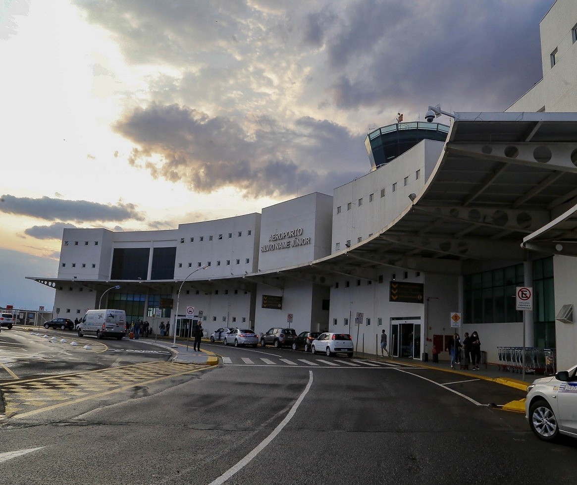 Ampliação da sala de embarque do Aeroporto de Maringá é inaugurada