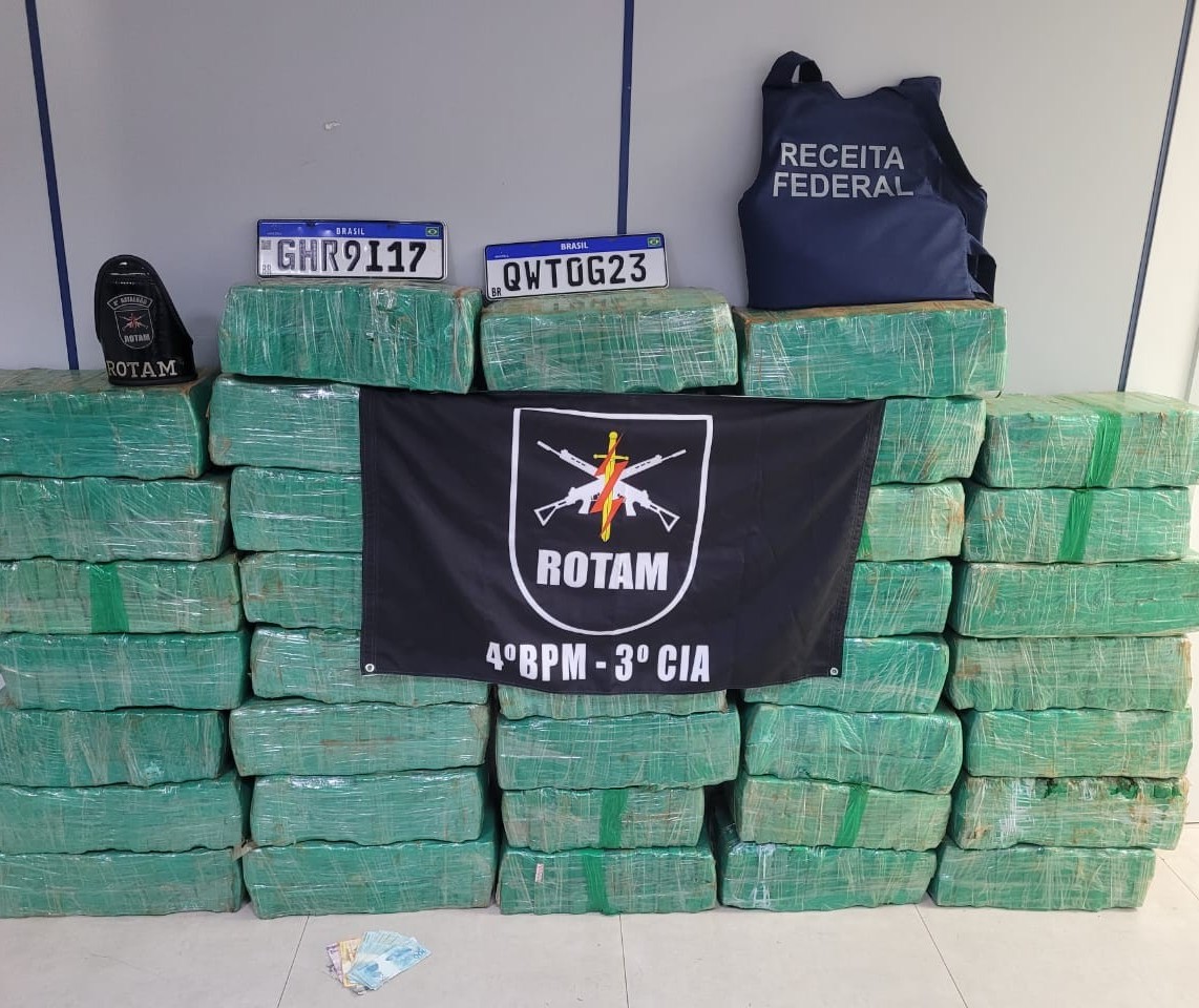 Polícia Militar apreende mais de meia tonelada de maconha em Marialva