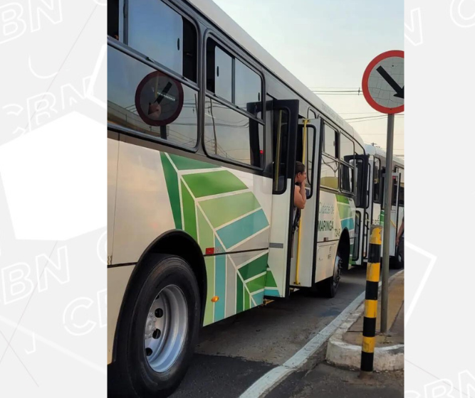 Homem fica gravemente ferido após ser atropelado por ônibus