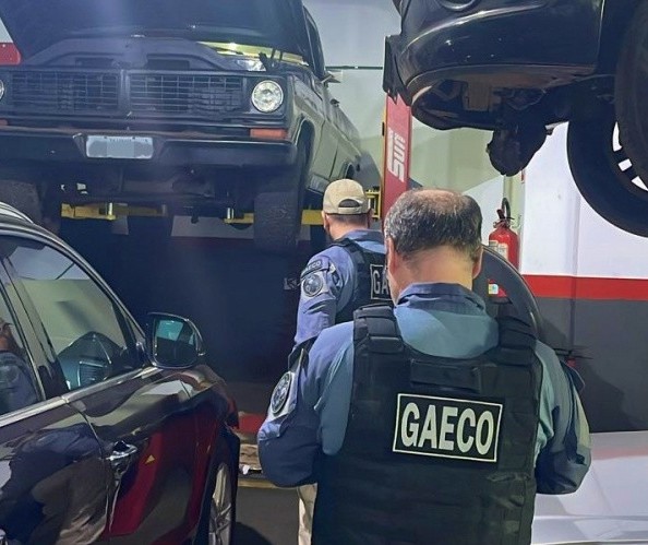 Núcleos do Gaeco Maringá e Londrina cumprem mandados em operação conjunta