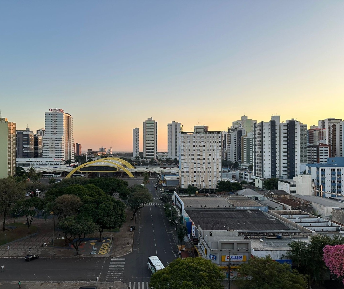 Veja a previsão do tempo para esta segunda-feira (22), em Maringá