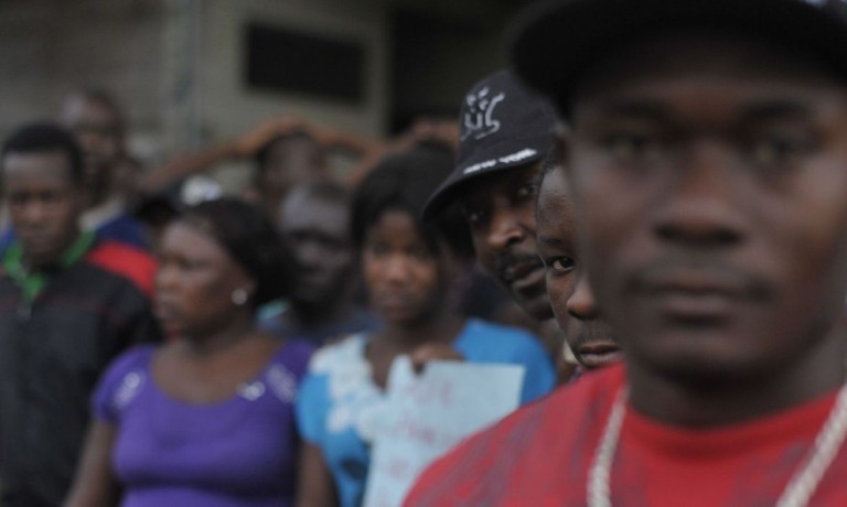 Pandemia tornou mais nítida a desigualdade entre brancos e negros no Brasil